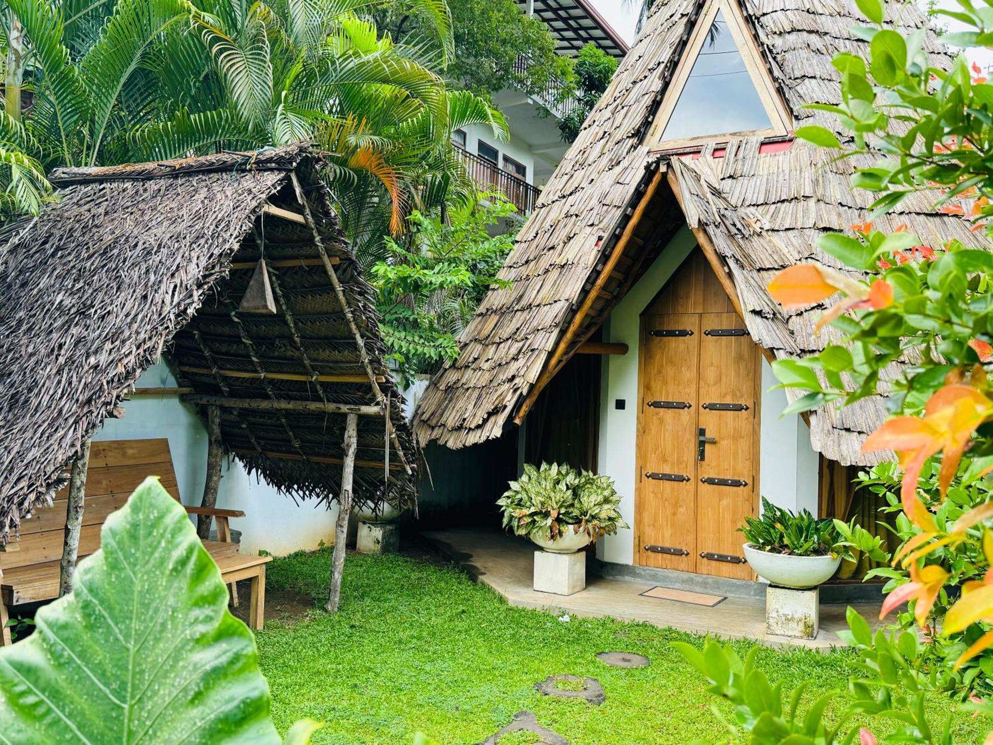 Turtle Wood Cabin Tangalle Εξωτερικό φωτογραφία