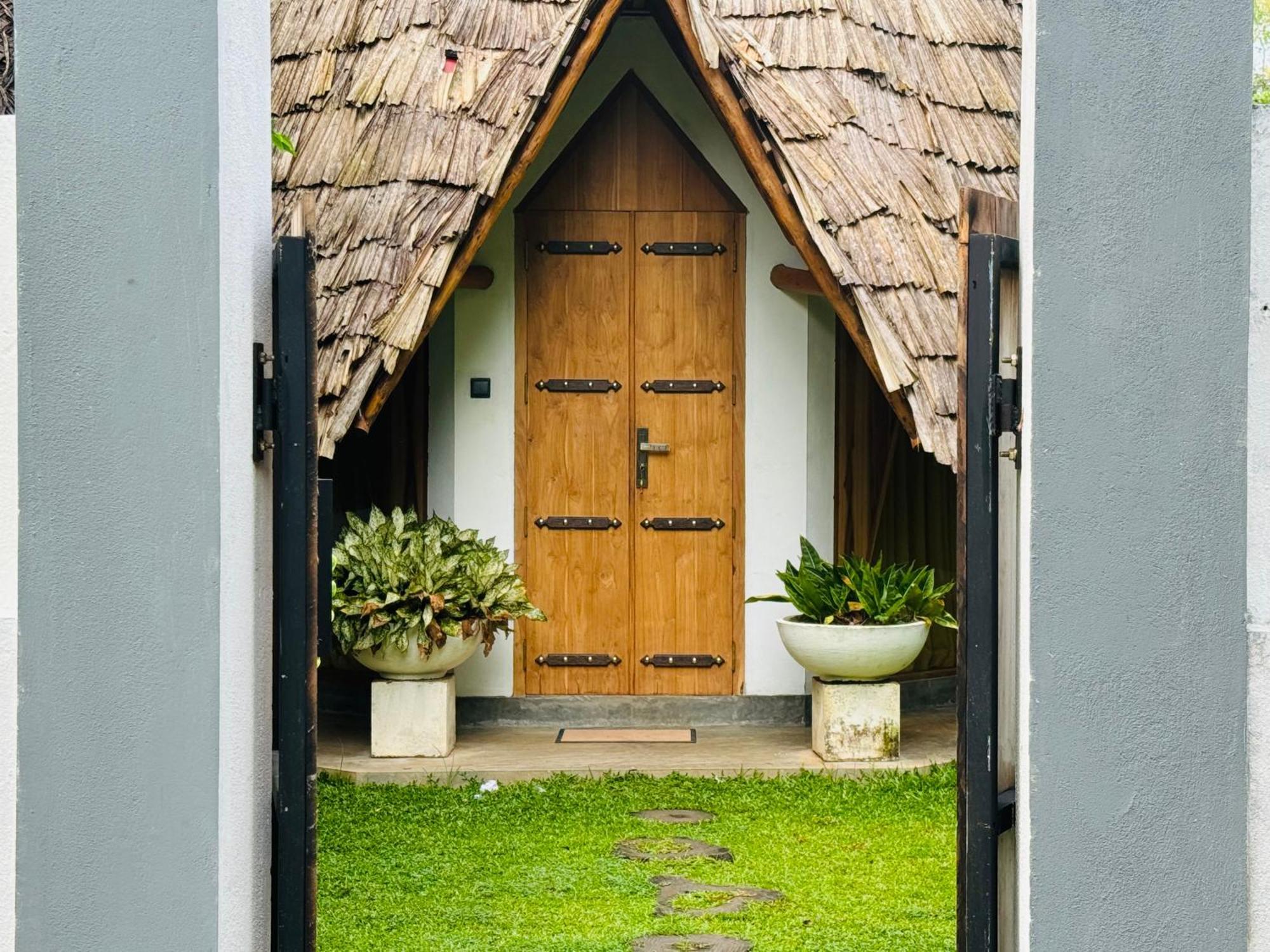 Turtle Wood Cabin Tangalle Εξωτερικό φωτογραφία